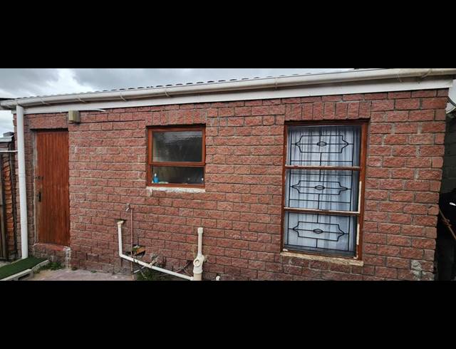 14 BEDROOM HOUSE FOR SALE IN HEATHER PARK